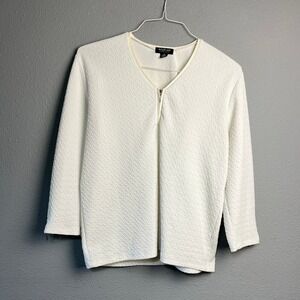 August Max Stretch White Textured Quarter Zip Top 3/4 Sleeve Zipper Cuffs Size 3